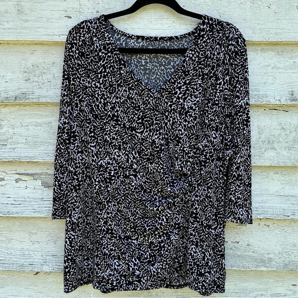 Lane Bryant Woman's Blouse‎ Black White Ruched side 3/4 Sleeves plus size